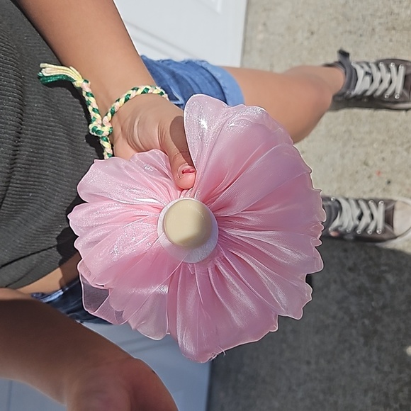 Hand Crafted Prom Corsage Flower with Graduation Card - Picture 6 of 17
